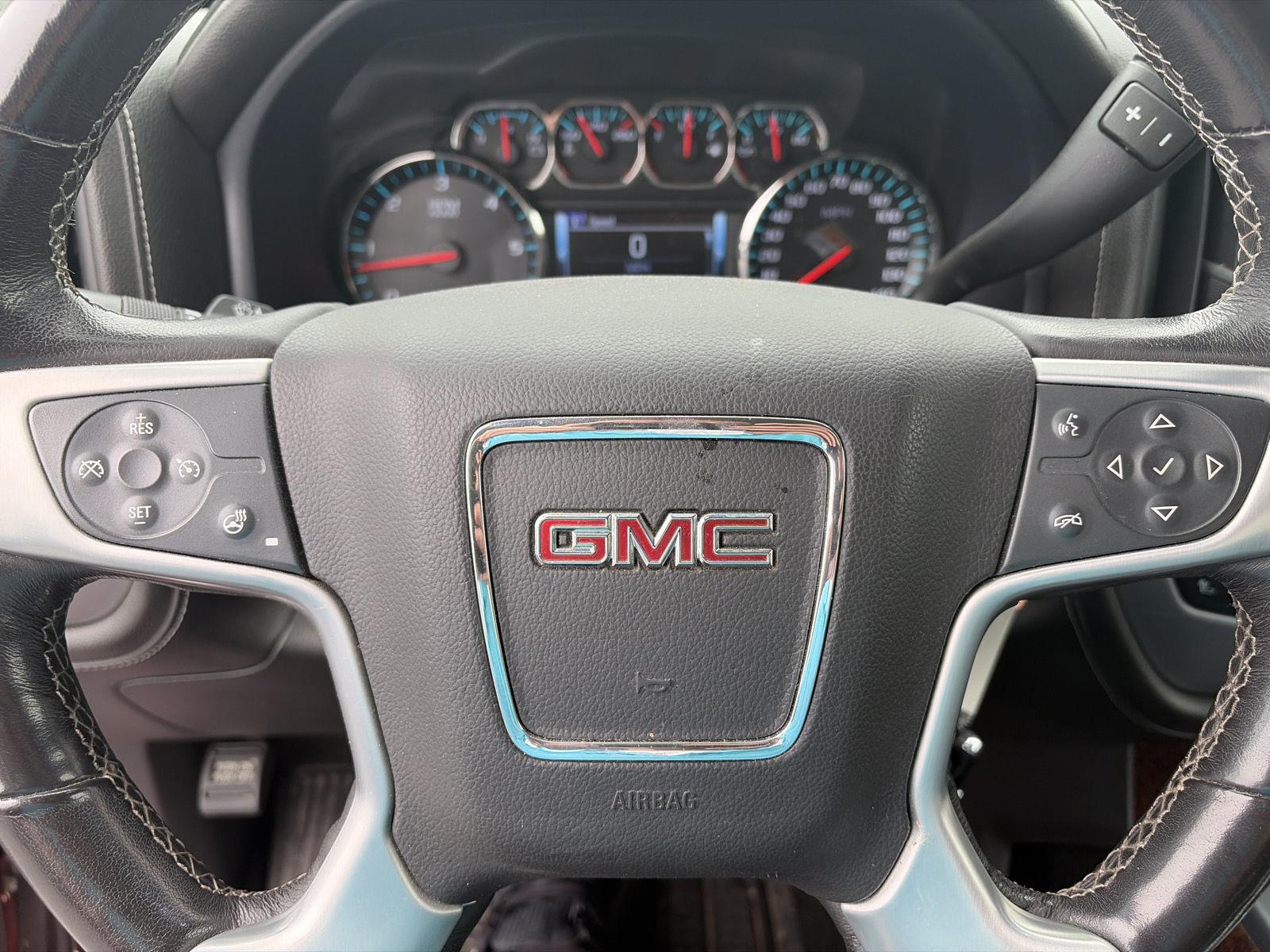 Used 2018 Red Quartz Tintcoat GMC SLT image 14