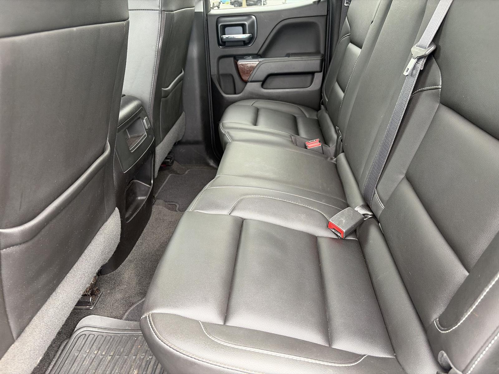 Used 2018 Red Quartz Tintcoat GMC SLT image 21