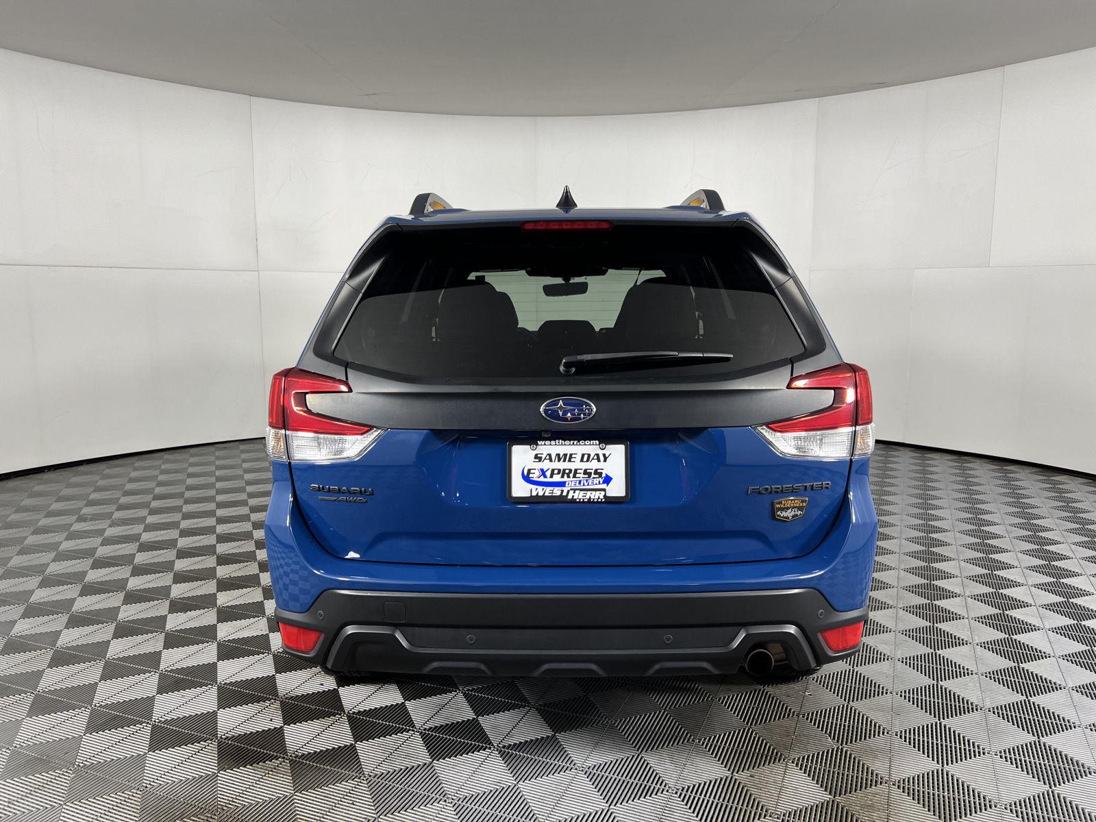 Used 2024 Geyser Blue Subaru Wilderness image 8