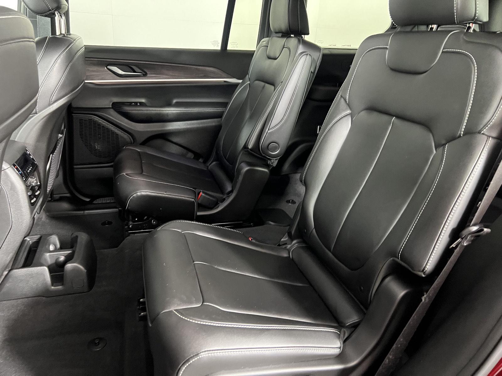 New 2025 Velvet Red Pearlcoat Jeep Limited image 21