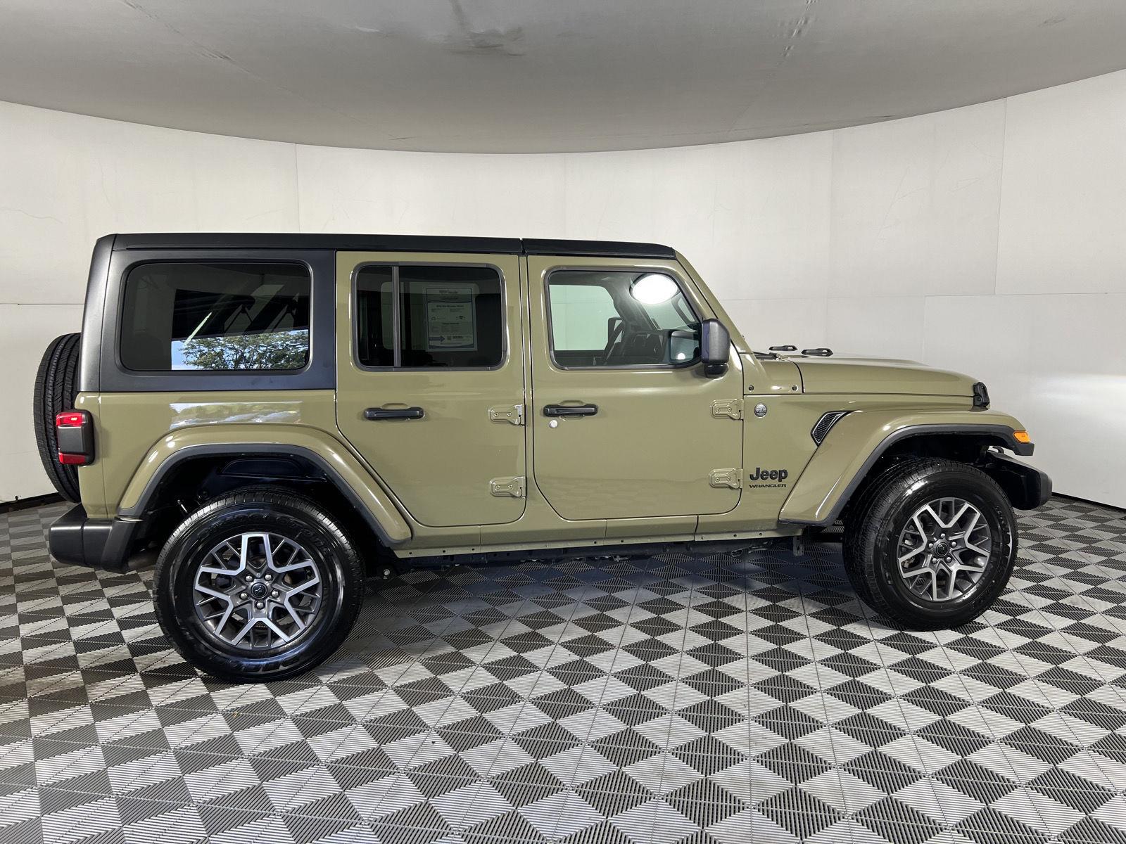 Certified Used 2026 41 Jeep Sahara image 10