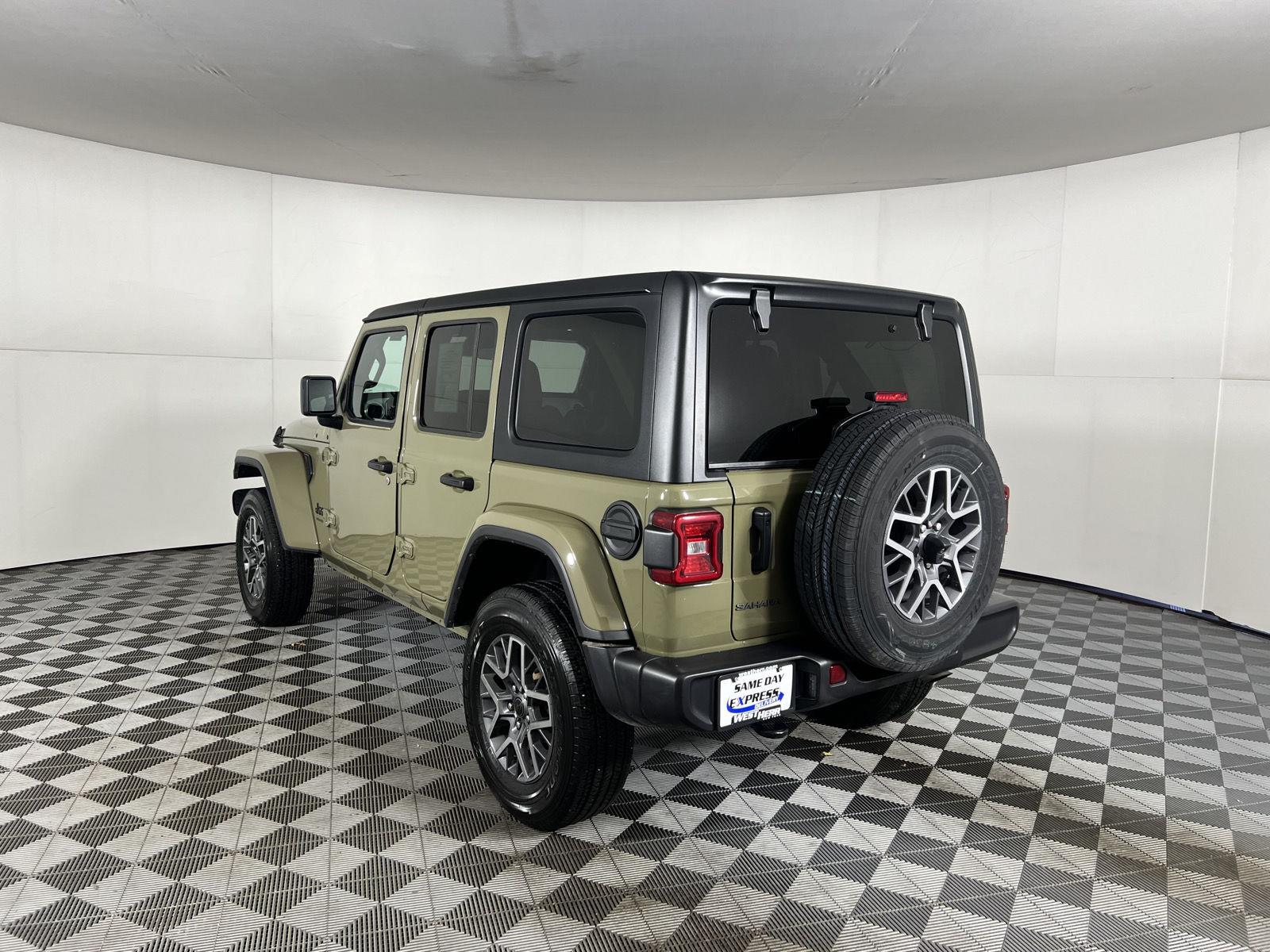 Certified Used 2026 41 Jeep Sahara image 7