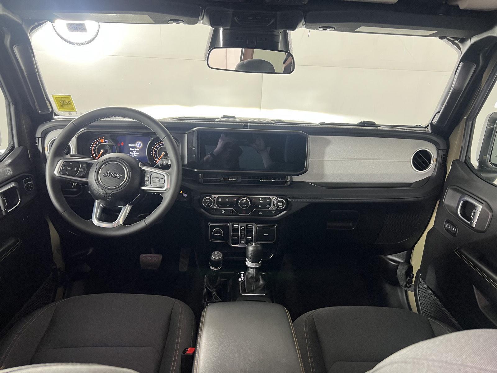 Certified Used 2026 41 Jeep Sahara image 20