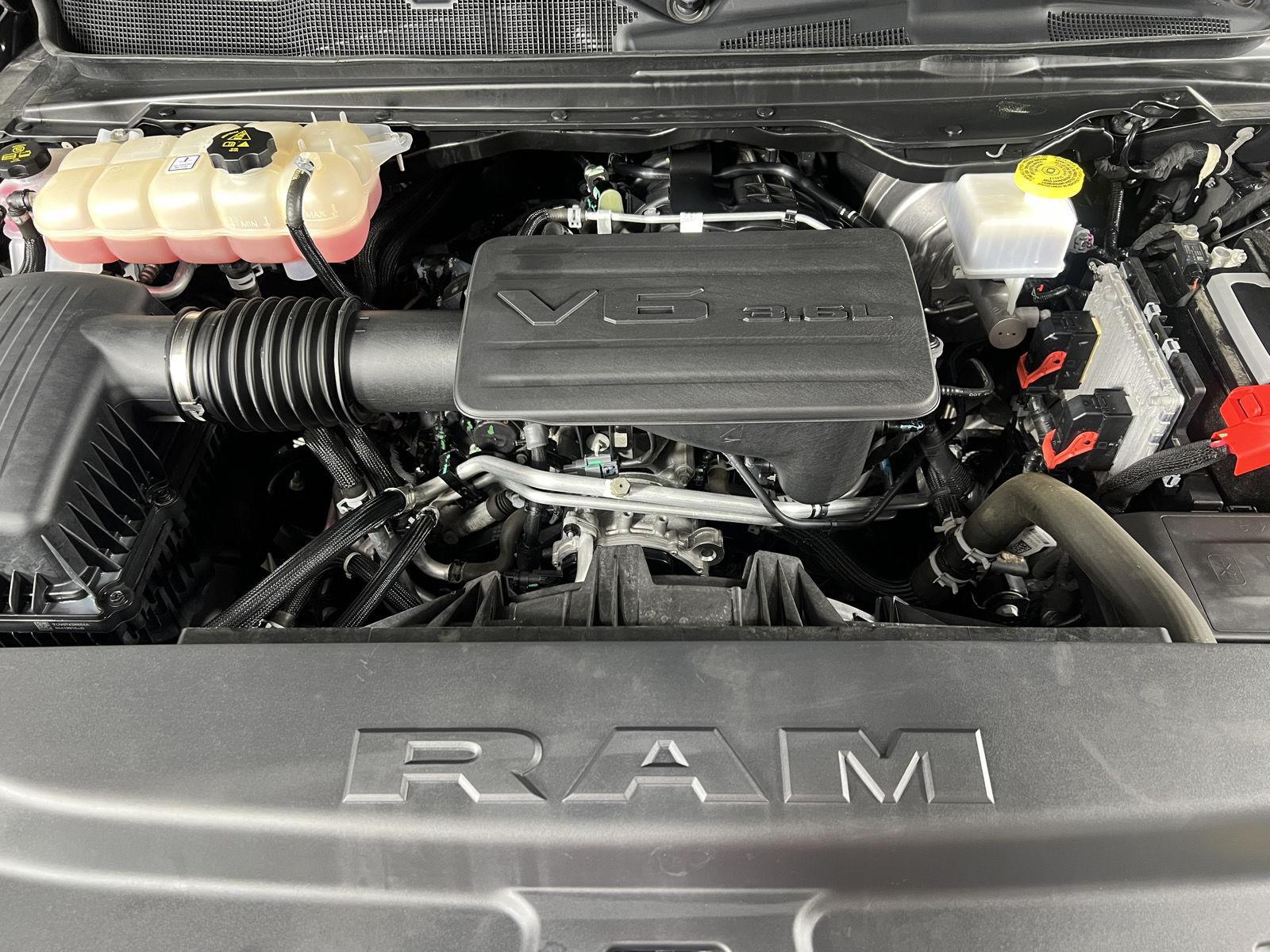 Certified Used 2023 Granite Crystal Metallic Clearcoat Ram Big Horn image 25