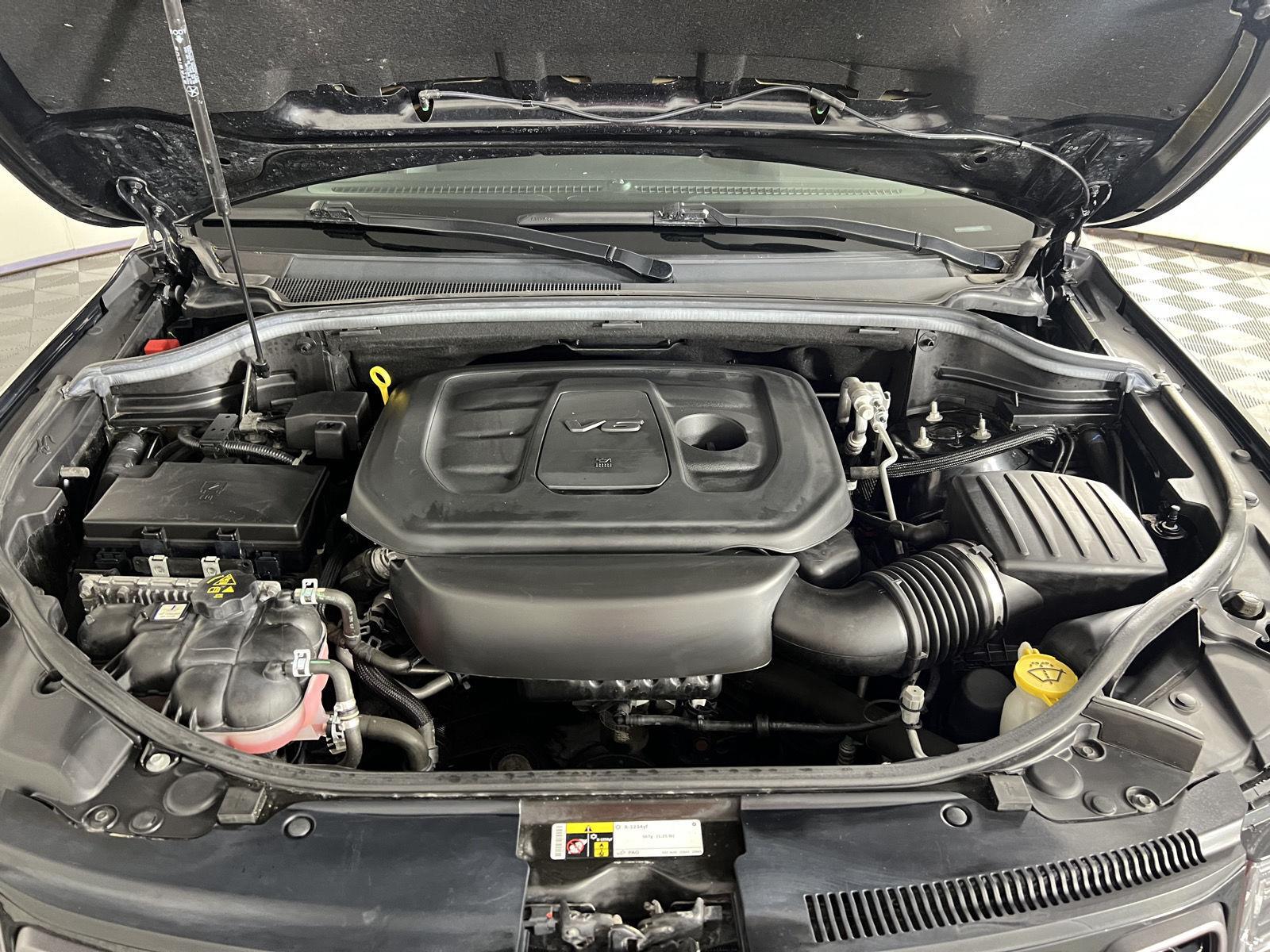 Used 2020 Diamond Black Crystal Pearlcoat Jeep Limited X image 26