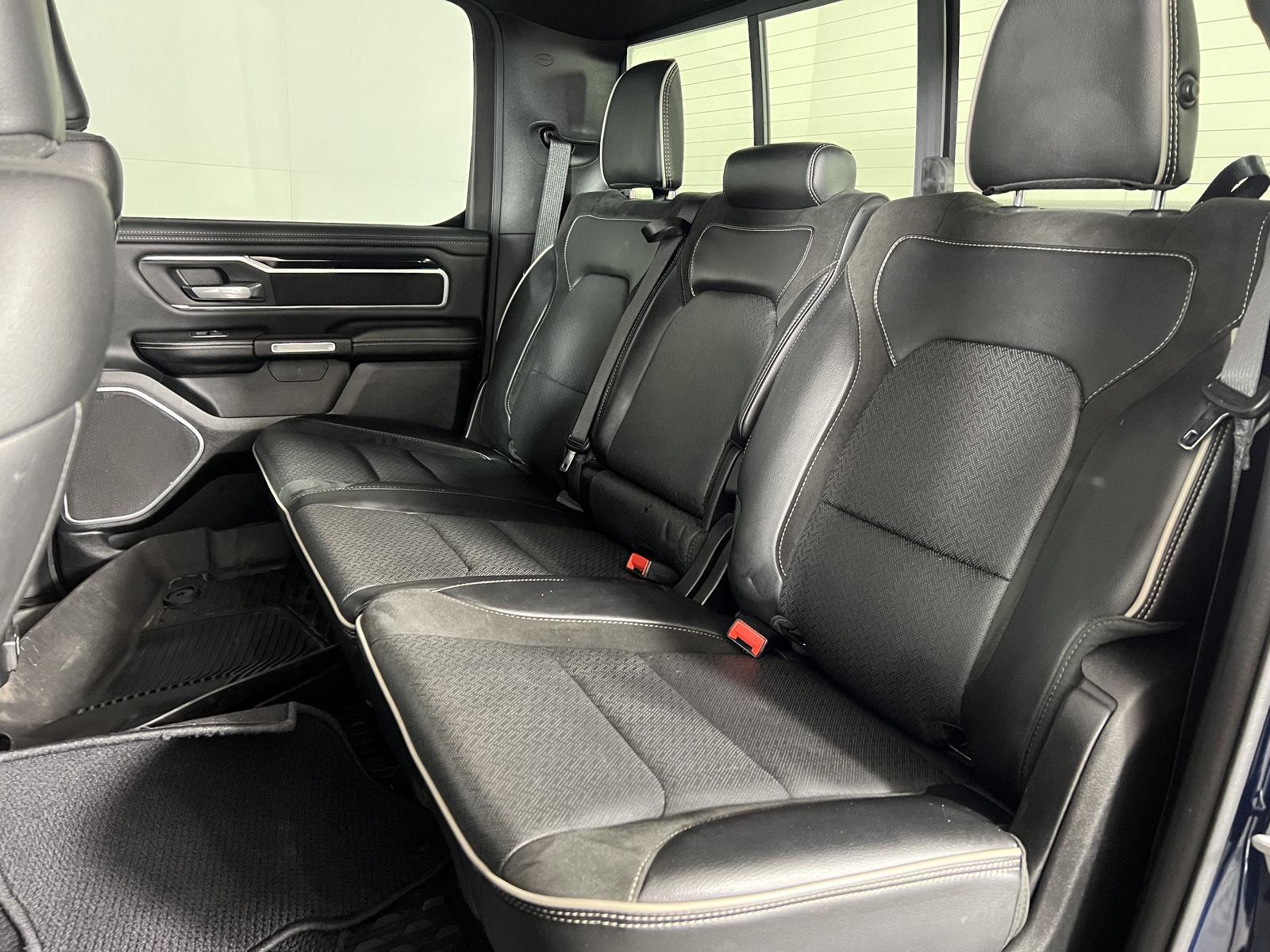 Used 2020 Patriot Blue Pearlcoat Ram Laramie image 14
