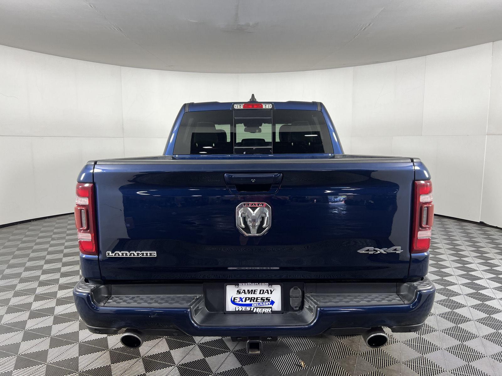 Used 2020 Patriot Blue Pearlcoat Ram Laramie image 7