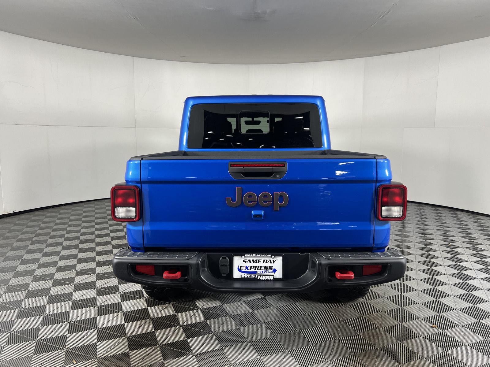 Used 2022 Hydro Blue Pearlcoat Jeep Rubicon image 8