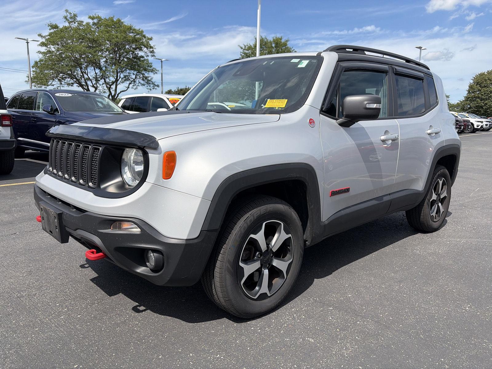 Used 2021 Glacier Metallic Clearcoat Jeep Trailhawk image 3