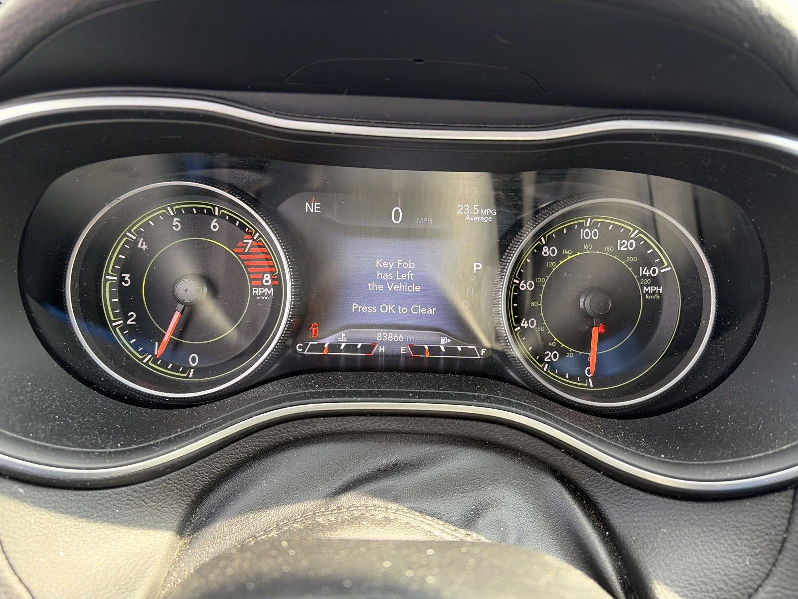 Used 2019 Pearl White Jeep Trailhawk Elite image 17