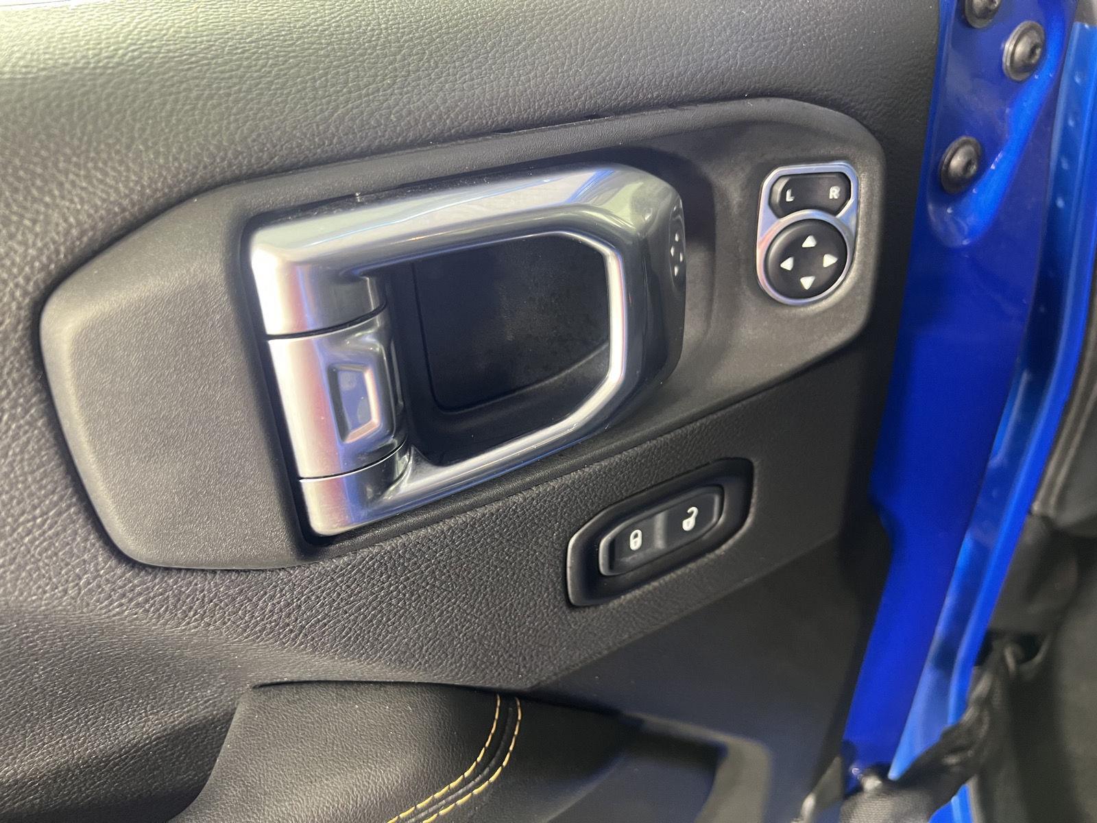 Certified Used 2025 Hydro Blue Pearlcoat Jeep High Tide image 24