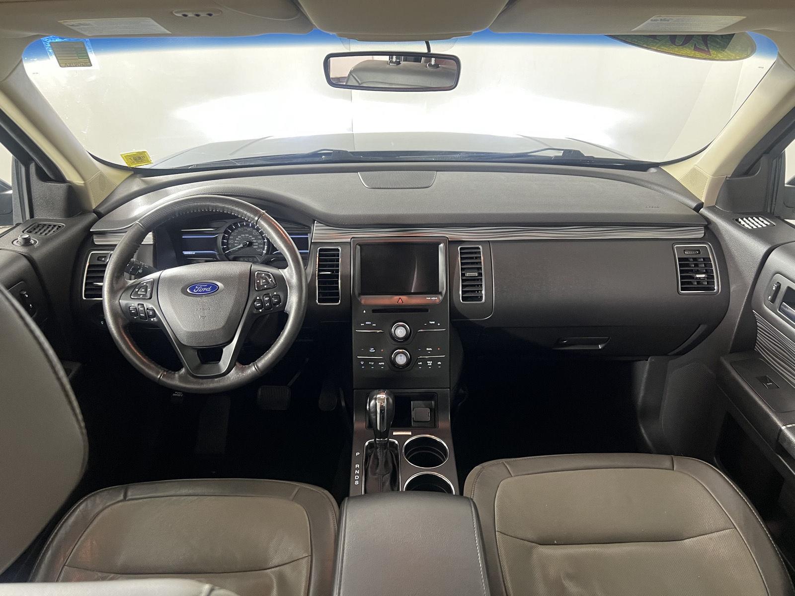 Used 2019 Blue Ford SEL image 26