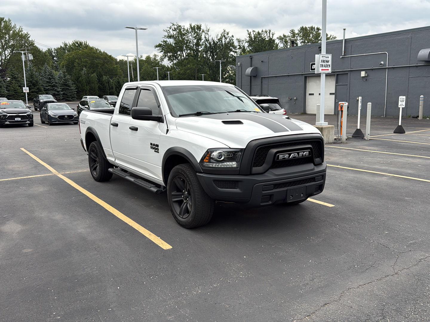 Used 2021 Bright White Clearcoat Ram Warlock image 11