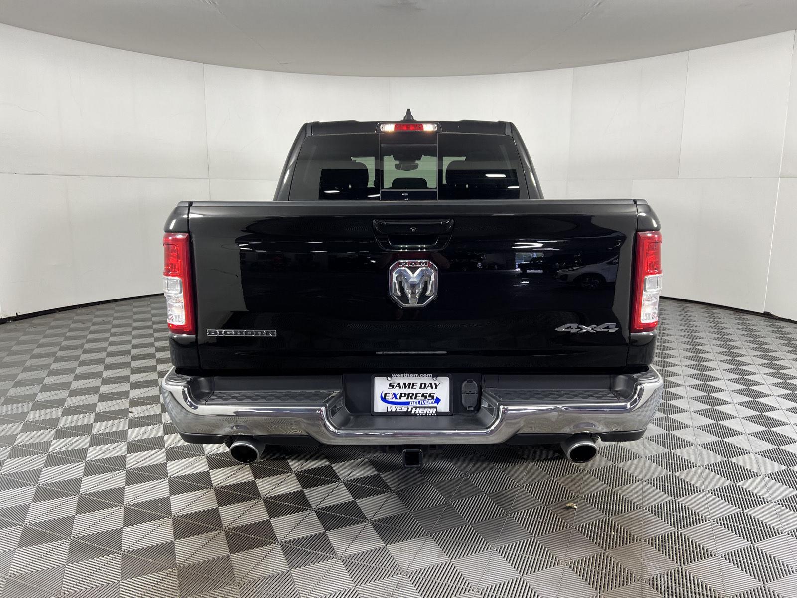 Used 2022 Diamond Black Crystal Pearlcoat Ram Big Horn image 7
