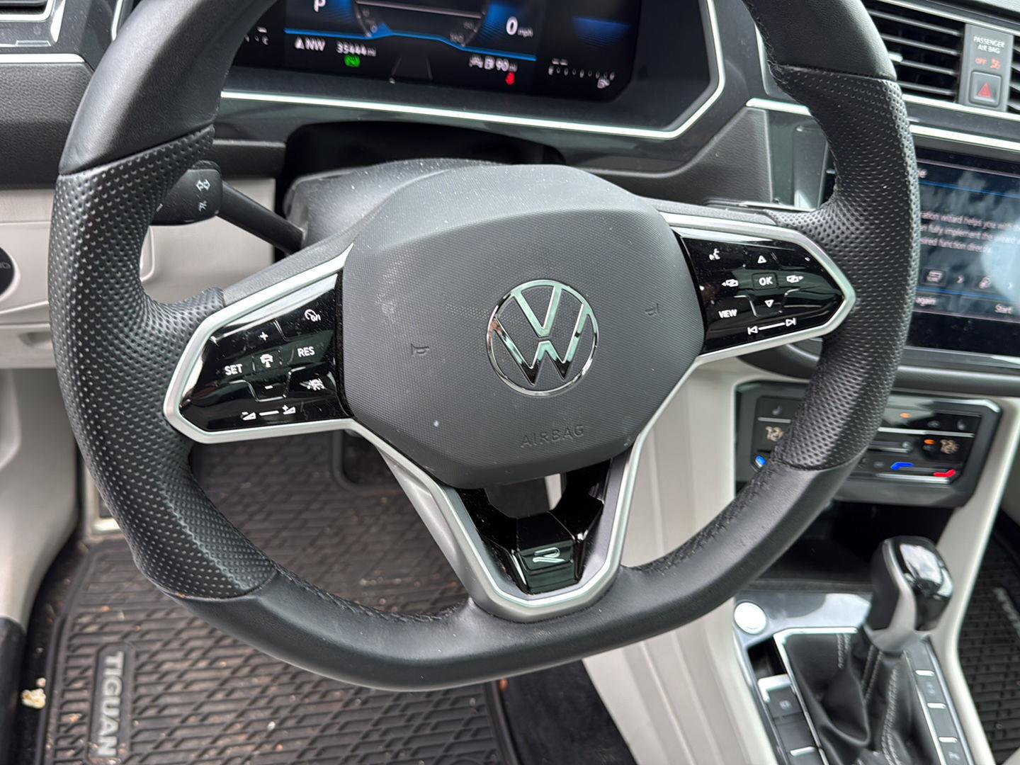 Used 2023 Deep Black Pearl Volkswagen SE R-Line Black image 19