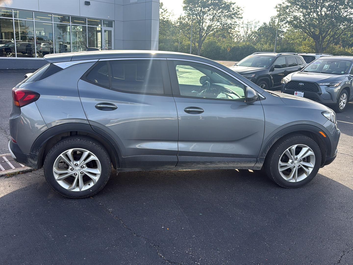 Used 2021 Satin Steel Metallic Buick Preferred image 10
