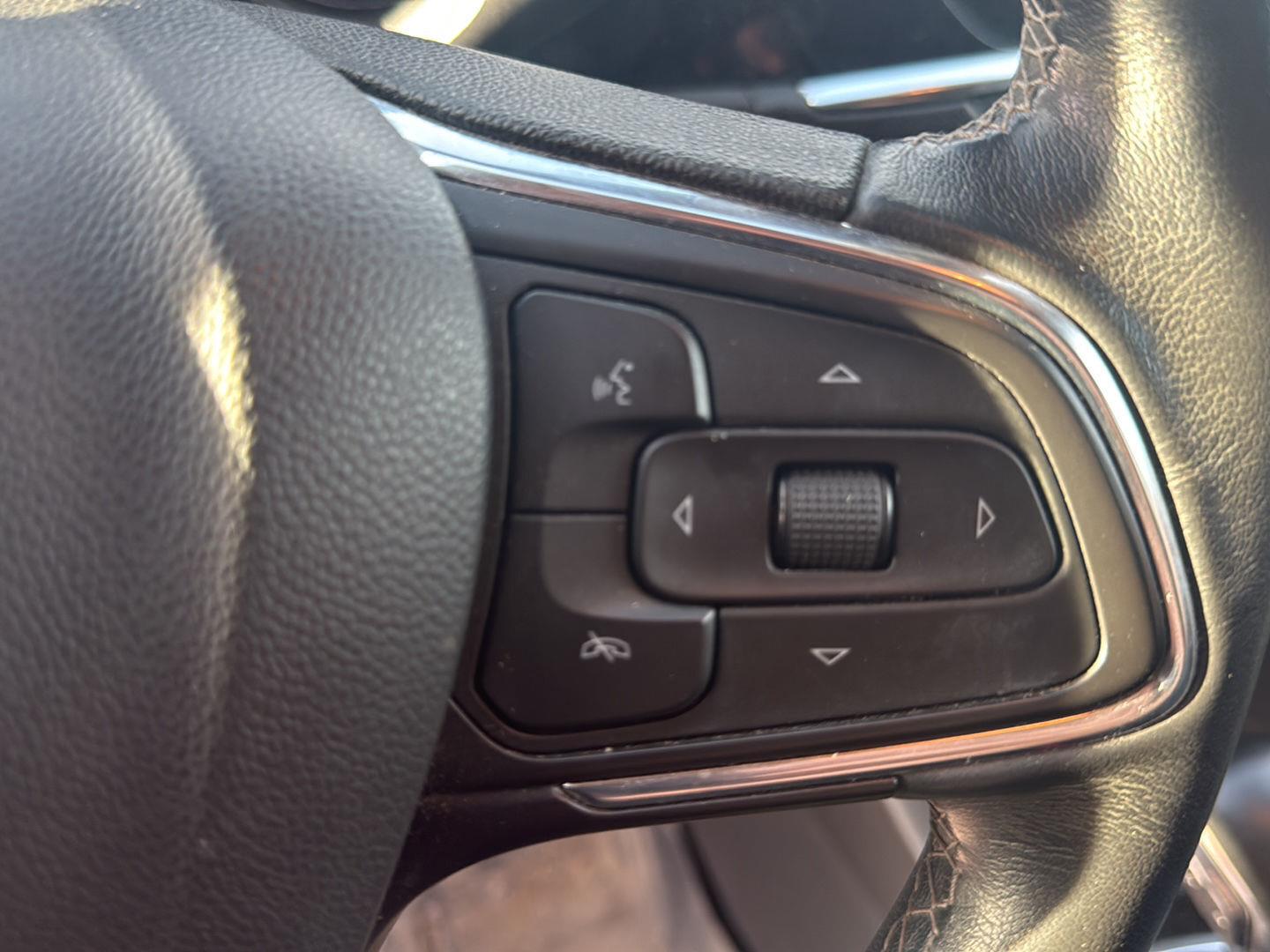Used 2021 Satin Steel Metallic Buick Preferred image 20