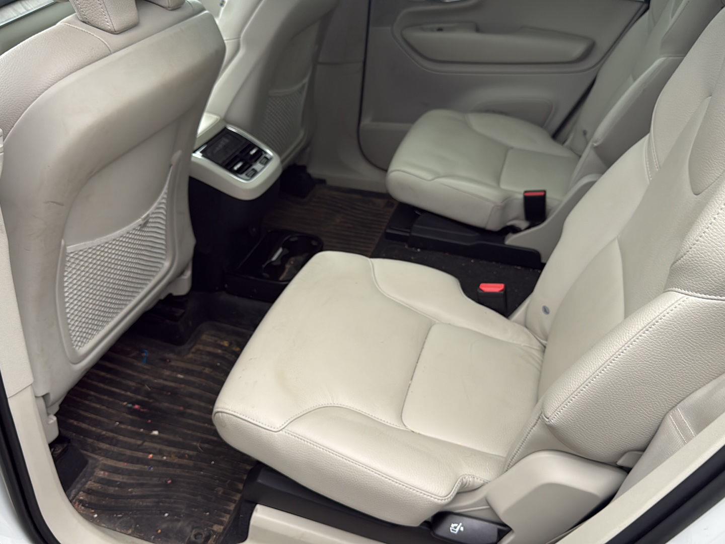 Used 2023 Crystal White Metallic Volvo Plus image 14