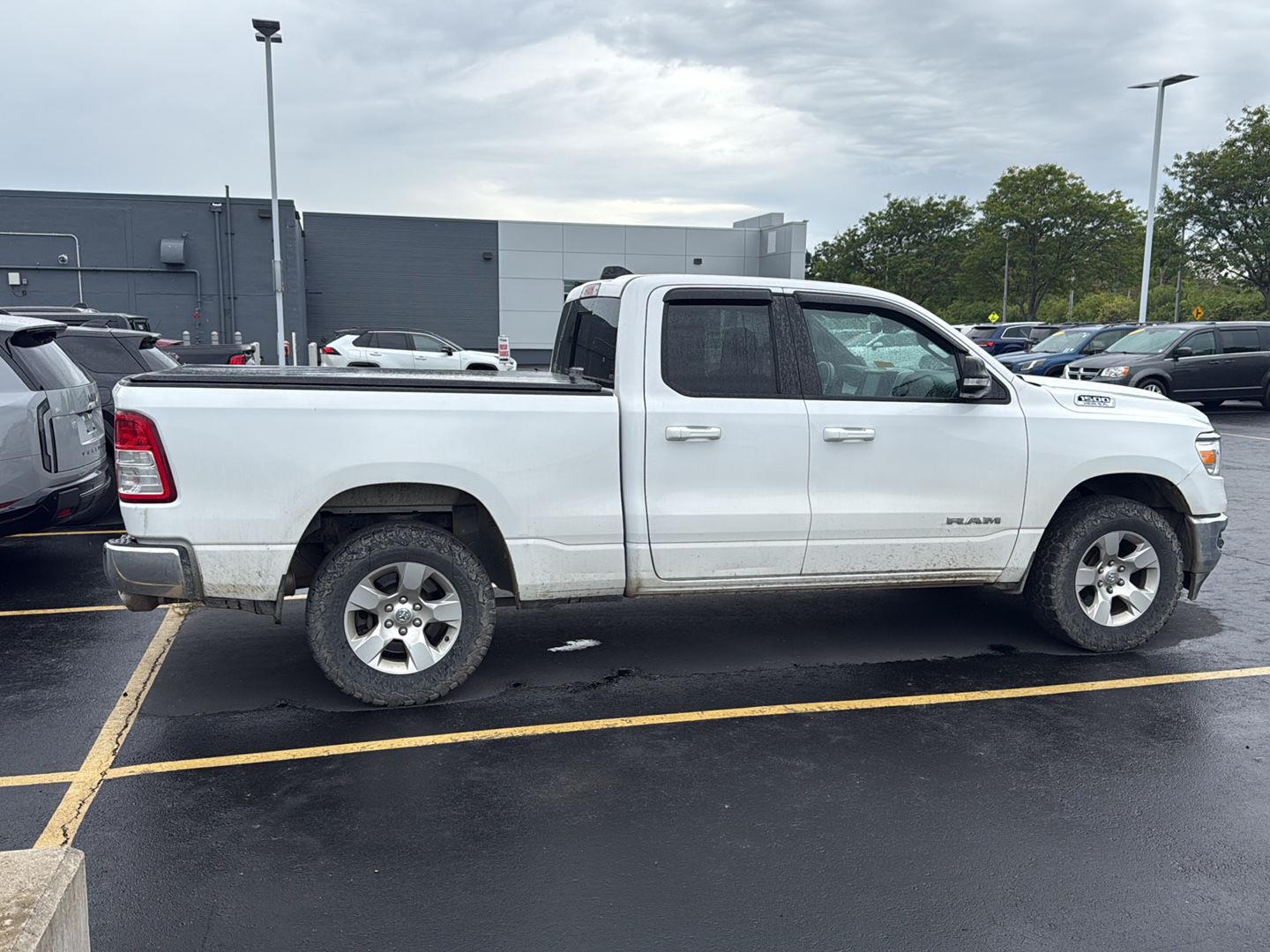 Used 2022 Bright White Clearcoat Ram Big Horn image 8