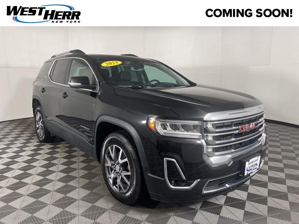 2023 GMC Acadia SLT