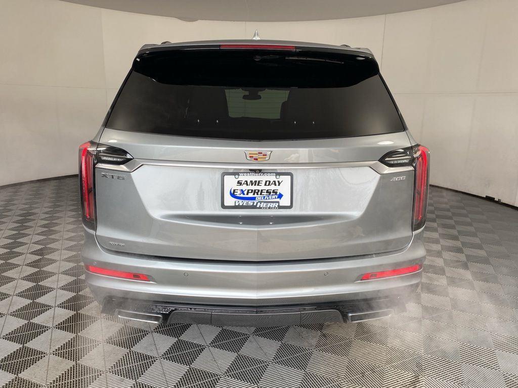 Used 2023 Argent Silver Metallic Cadillac Sport image 20