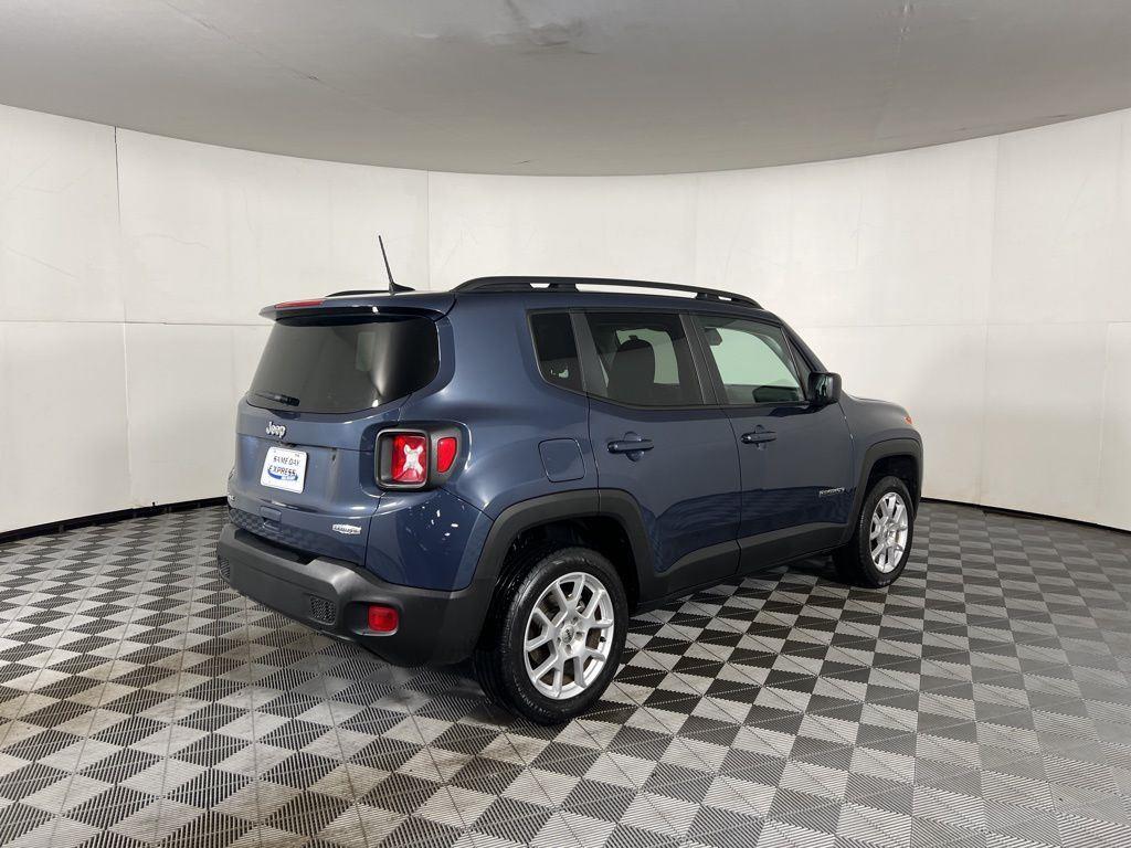 Certified Used 2022 Slate Blue Pearlcoat Jeep Latitude image 9