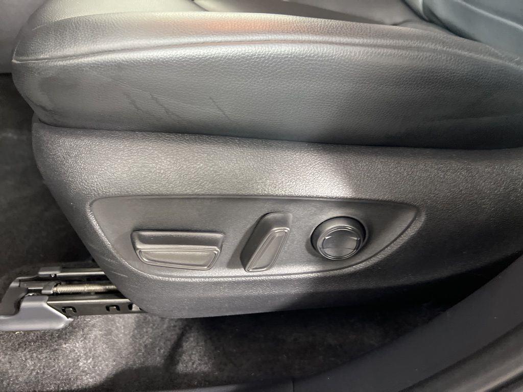 Used 2023 Pearl Toyota XLE image 26