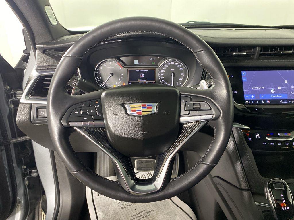 Used 2023 Argent Silver Metallic Cadillac Sport image 24