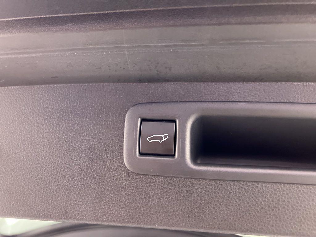 Used 2023 Pearl Toyota XLE image 16