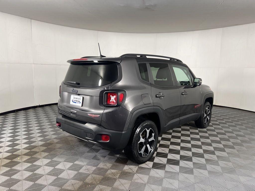 Certified Used 2021 Granite Crystal Metallic Clear Jeep Trailhawk image 9