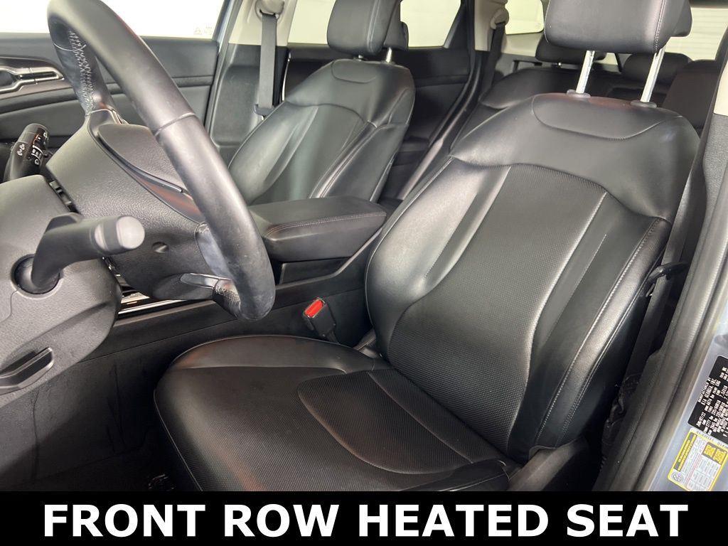 Used 2023 Silver Kia EX image 14