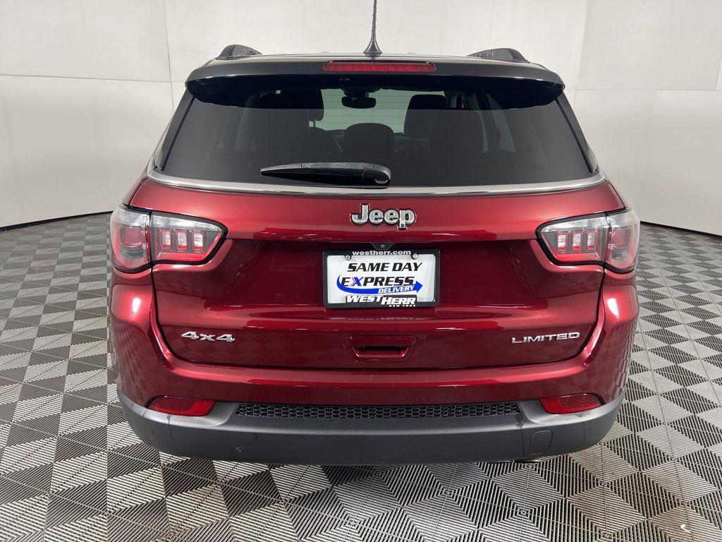 Used 2022 Velvet Red Pearlcoat Jeep Limited image 8