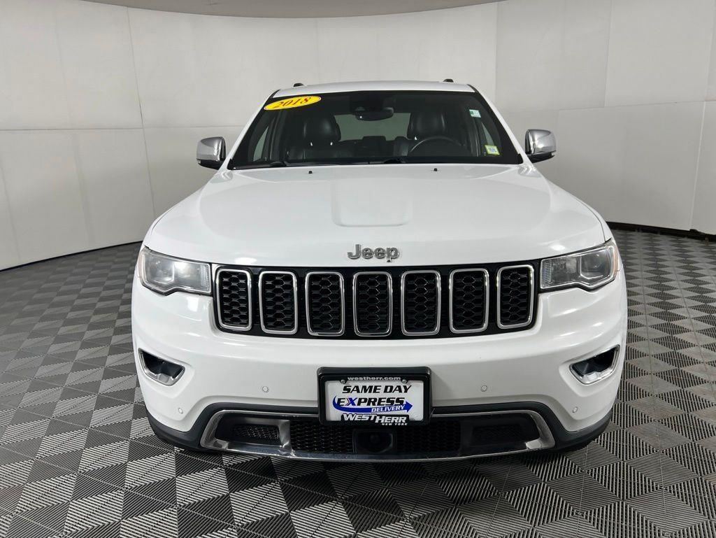 Used 2018 Bright White Clearcoat Jeep Limited image 10