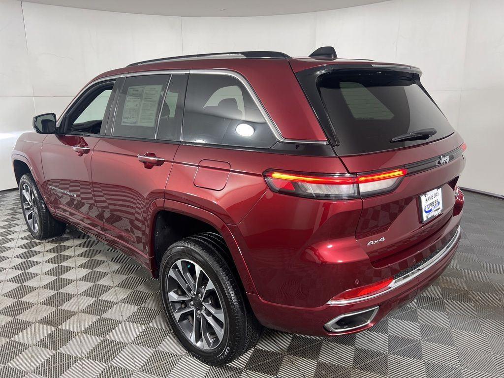 Certified Used 2024 Velvet Red Pearlcoat Jeep Overland image 7