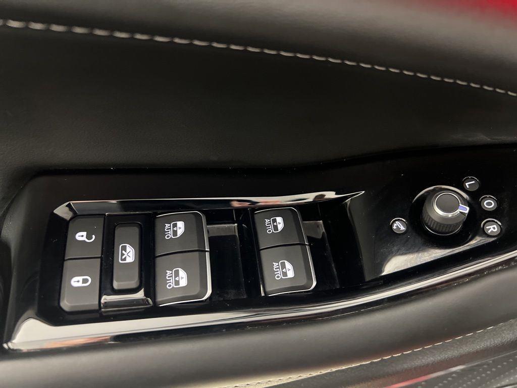 Certified Used 2024 Velvet Red Pearlcoat Jeep Overland image 12