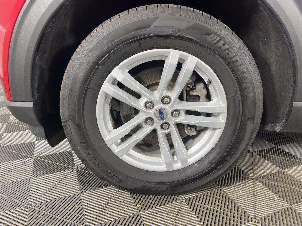 Used 2024 Red Metallic Ford XLT image 25