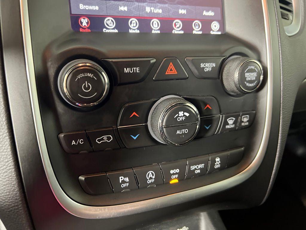 Used 2020 Gray Clearcoat Dodge SXT Plus image 22