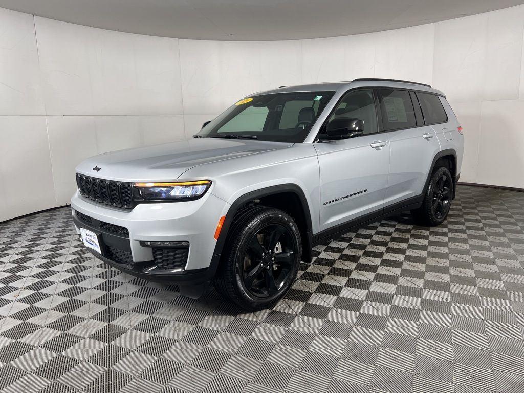 New 2025 Silver Zynith Jeep Limited image 5