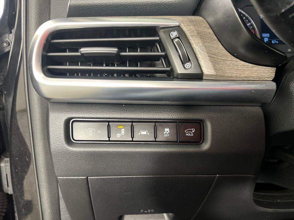 Used 2021 Copper Kia EX image 27