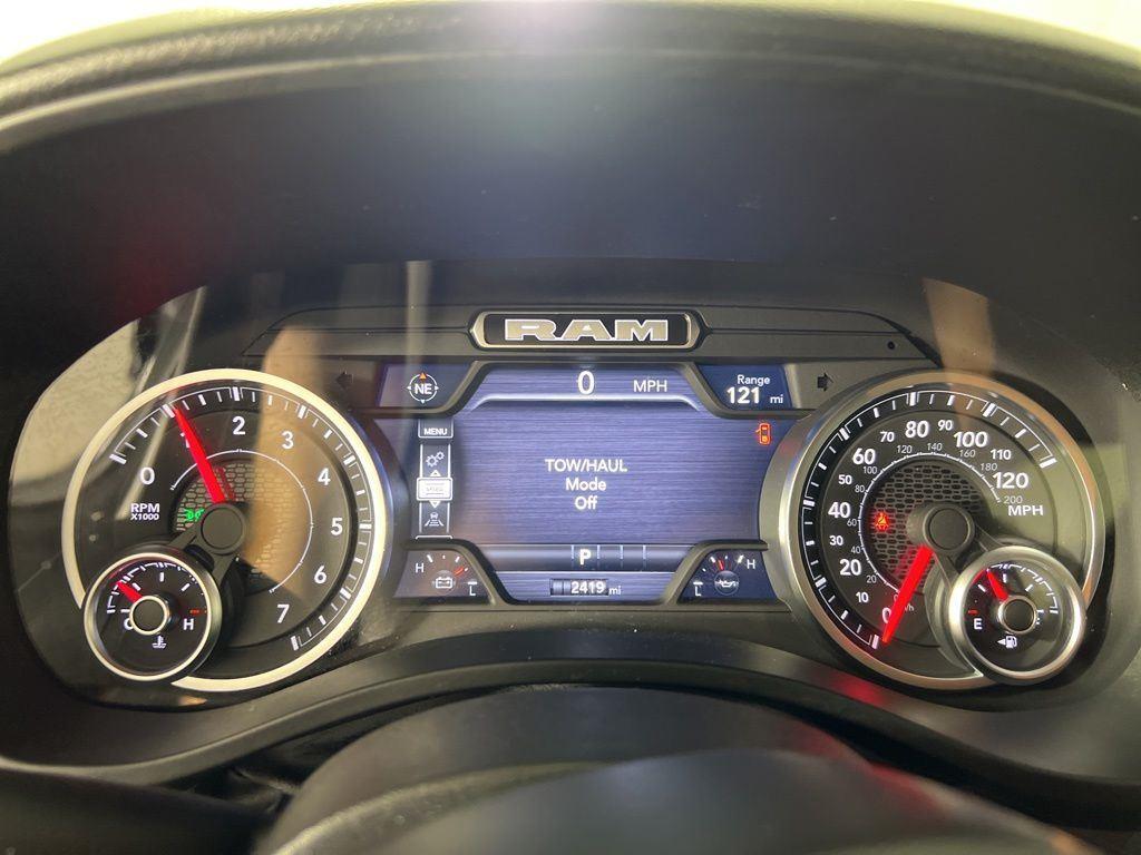 Used 2025 Crystal Metallic Ram Tradesman image 11