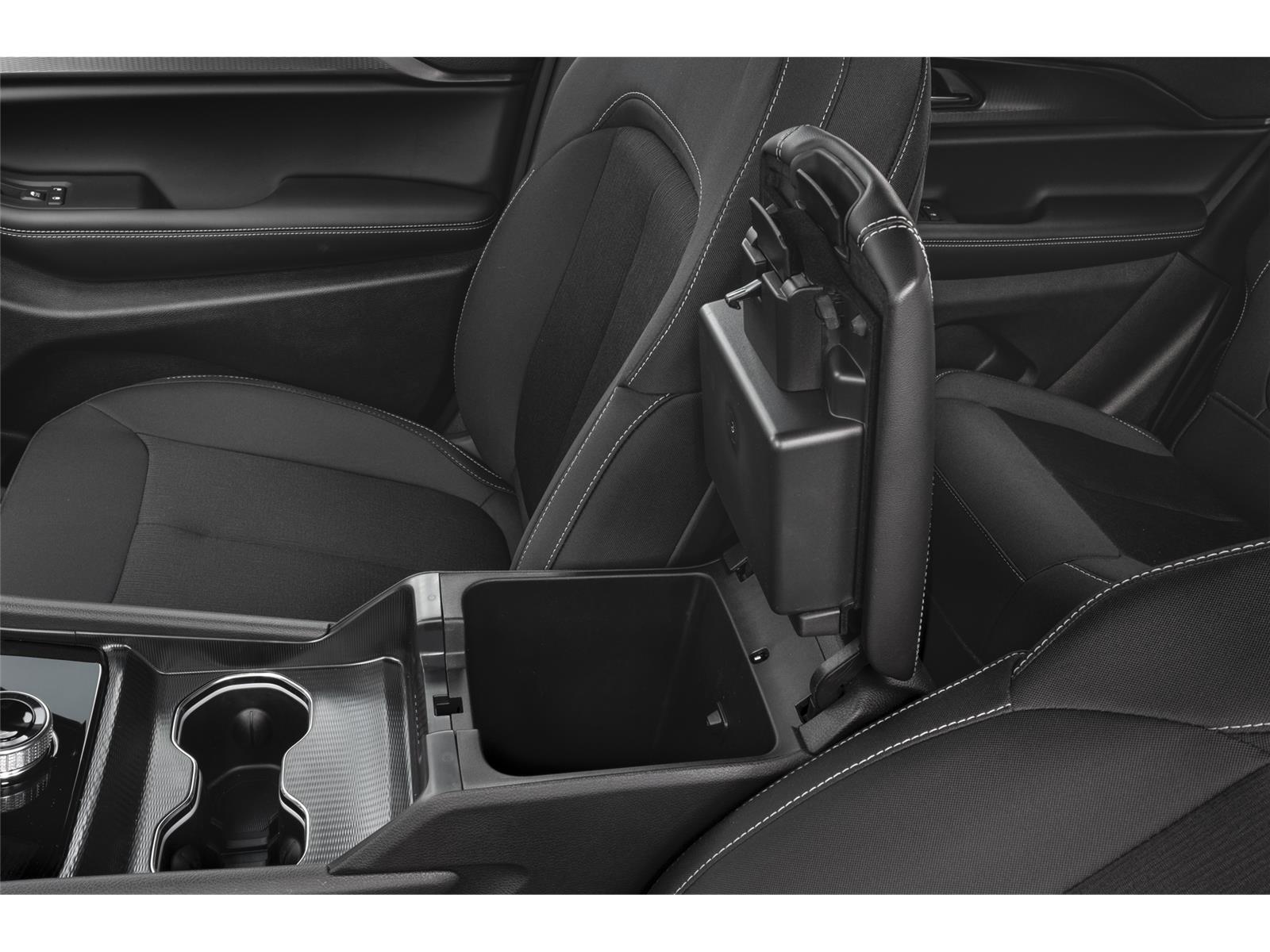 2025 Jeep Grand Cherokee Altitude - Photo 9