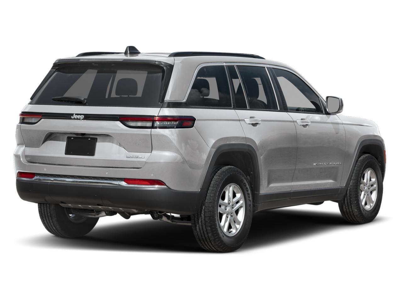 New 2025 Silver Zynith Exterior Paint Jeep  image 11