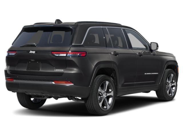 New 2026 Diamond Black Crystal Pearl-Coat Exterior Paint Jeep Laredo image 12