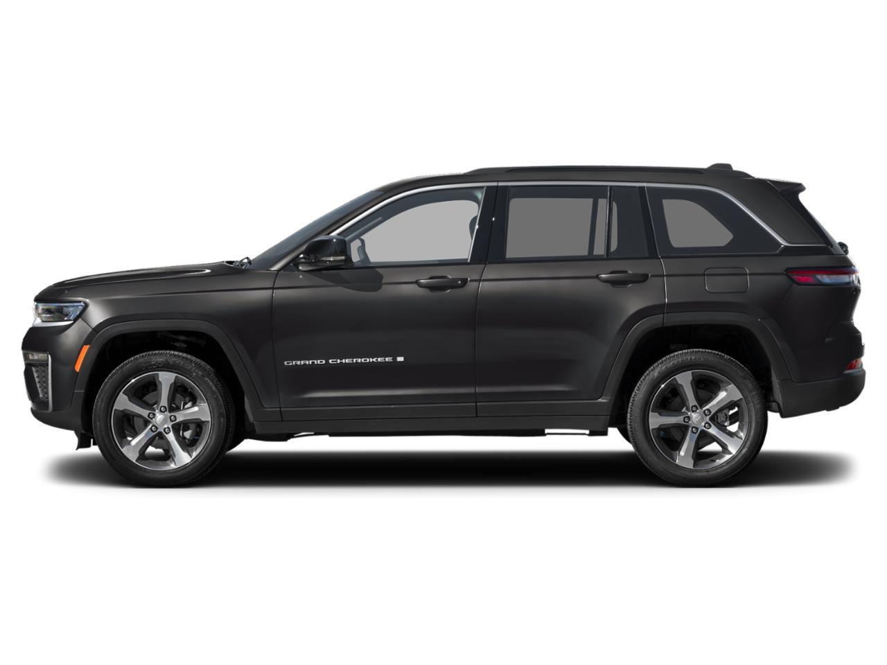 New 2026 Diamond Black Crystal Pearl-Coat Exterior Paint Jeep Laredo image 13