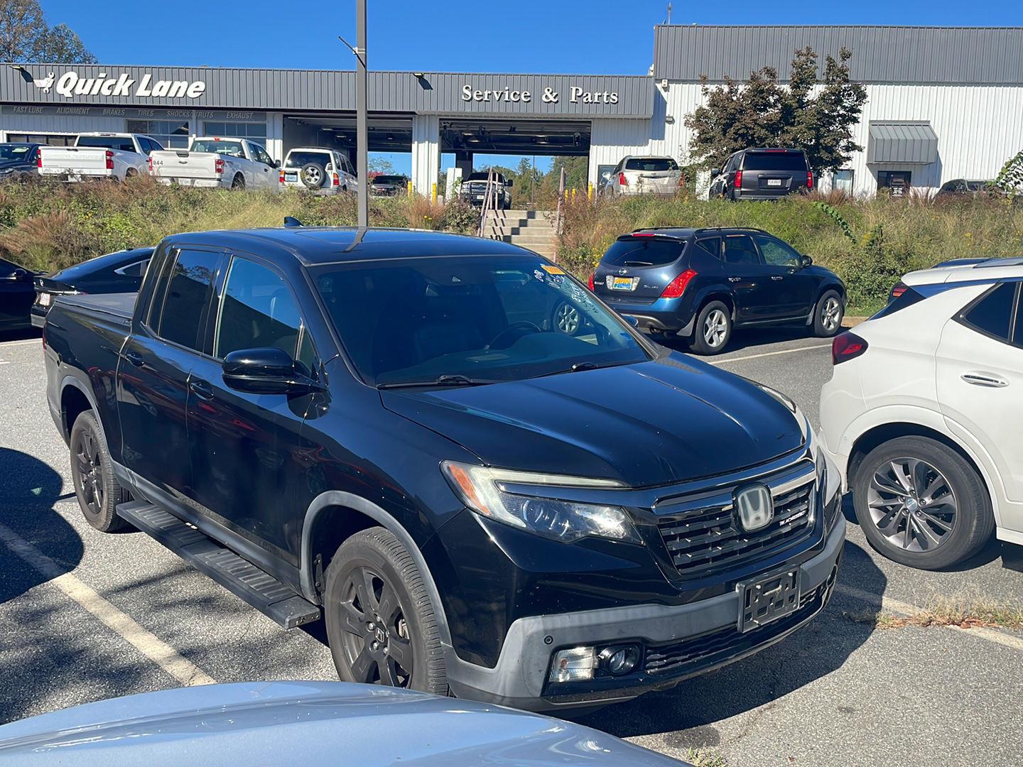 Crystal Black Pearl 2018 Honda Ridgeline Pickup Truck All-Wheel Drive Automatic