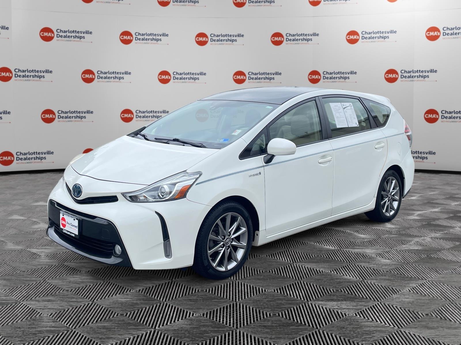 2015 Toyota Prius v Five FWD