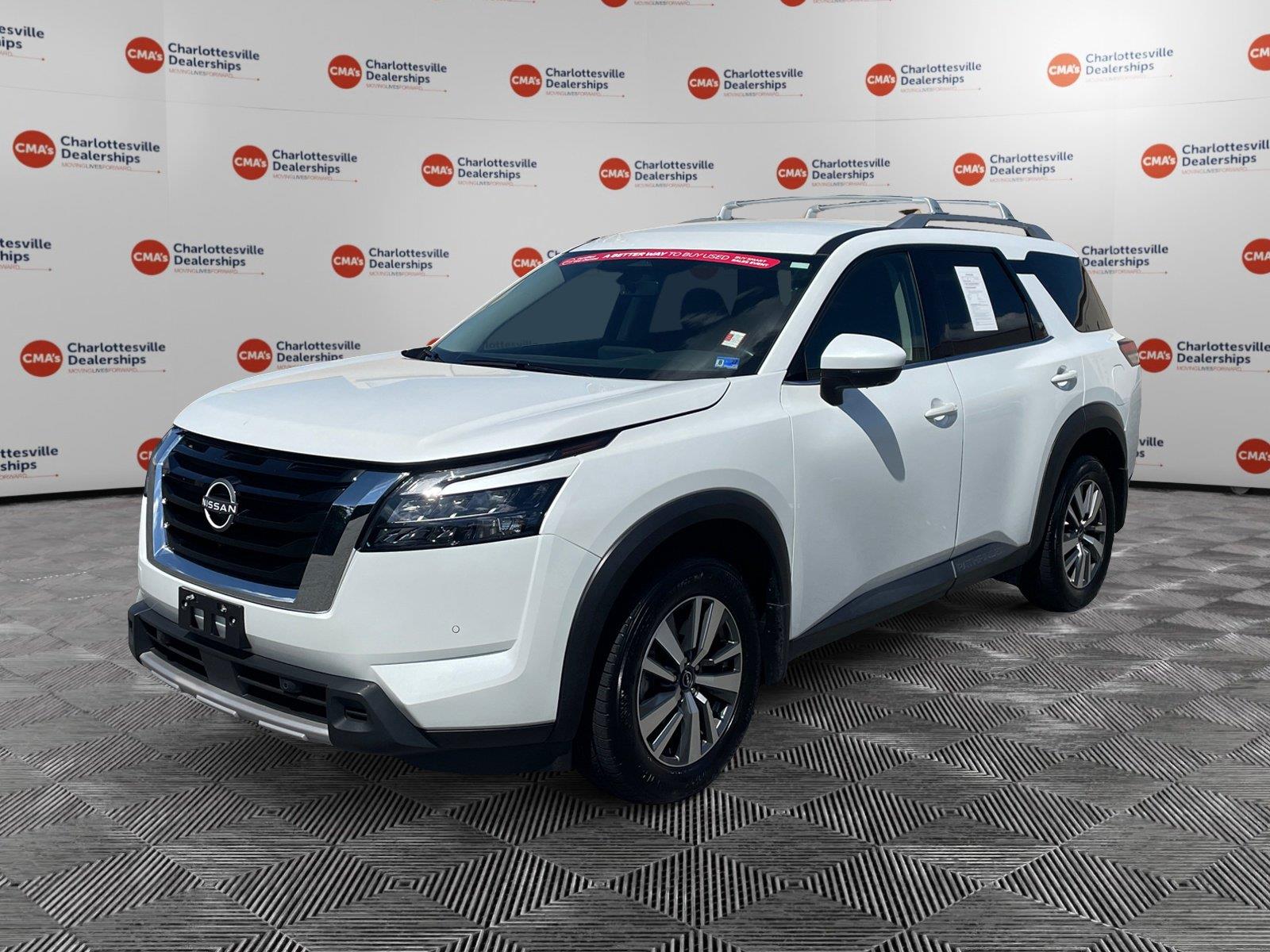 Everest White Pearl Tricoat 2025 Nissan Pathfinder SUV / Crossover All-Wheel Drive Automatic