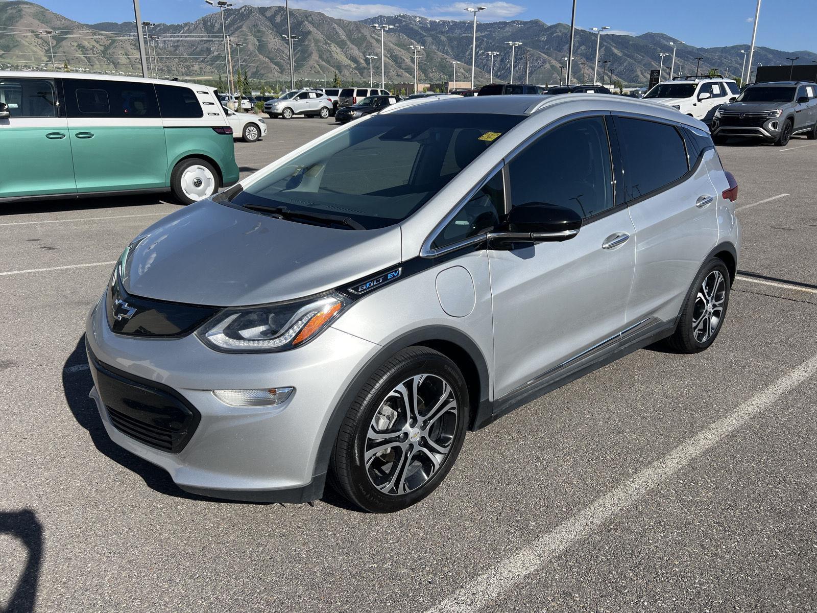2018 Chevrolet Bolt EV Premier Auto's photo