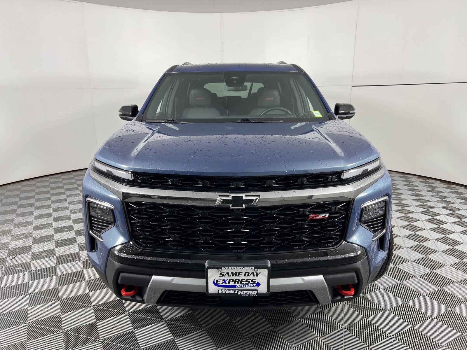 Used 2025 Lakeshore Blue Chevrolet Z71 image 6