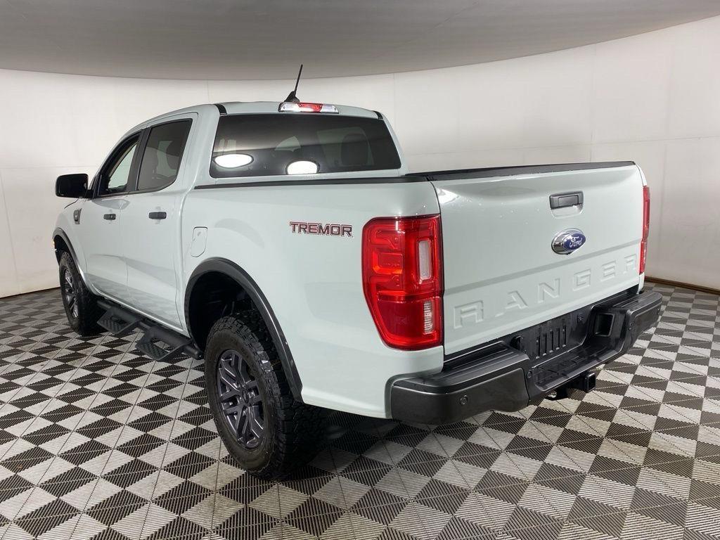 Used 2023 Cactus Gray Ford XLT image 7